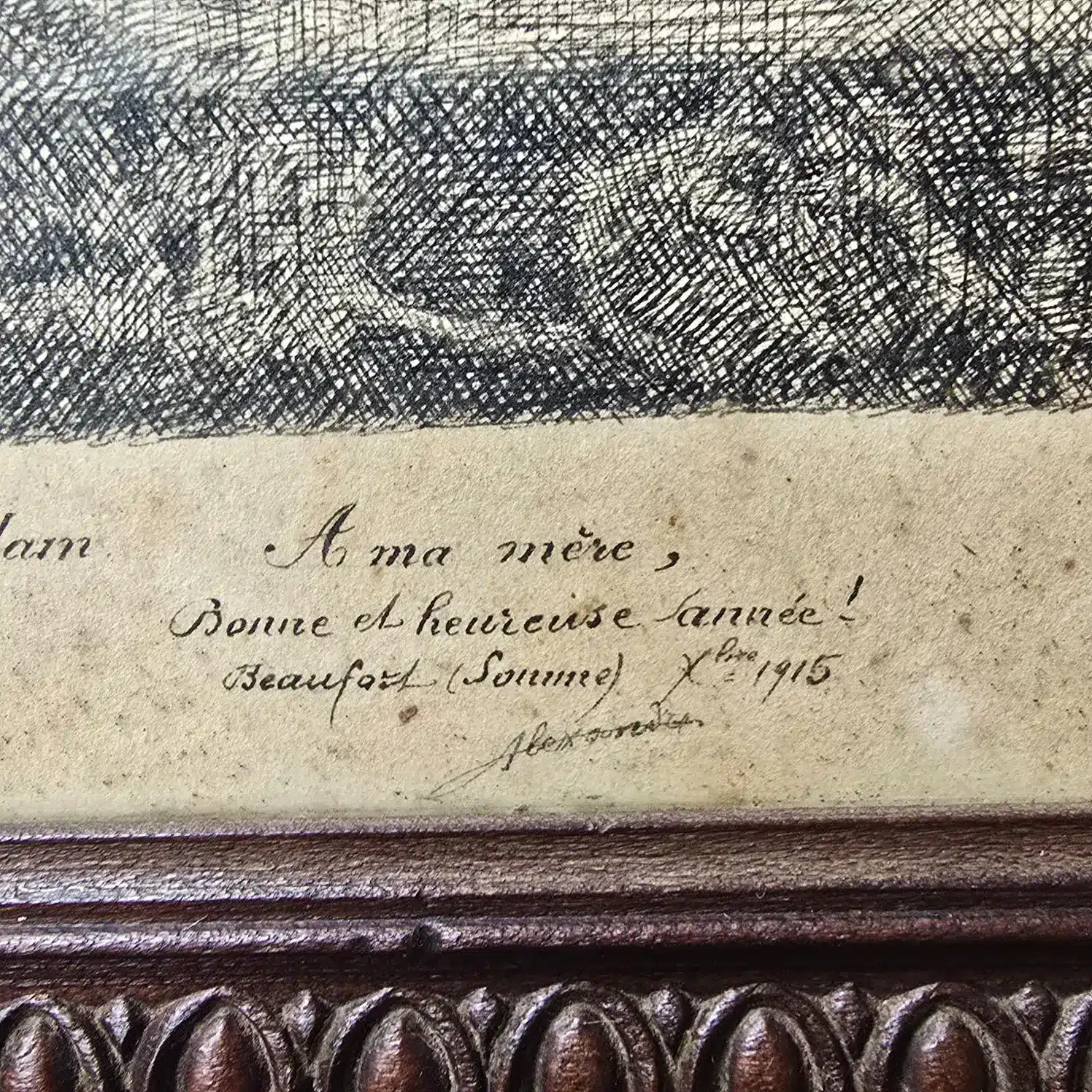 Dédicace manuscrite « À ma mère, Bonne et heureuse année ! Beaufort (Somme) 1915 ».