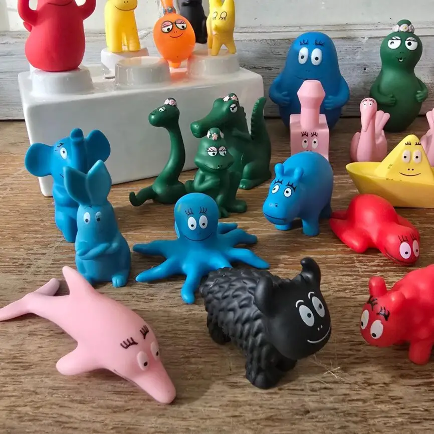 Figurines Barbapapa anciennes multicolores – collection personnages et accessoires