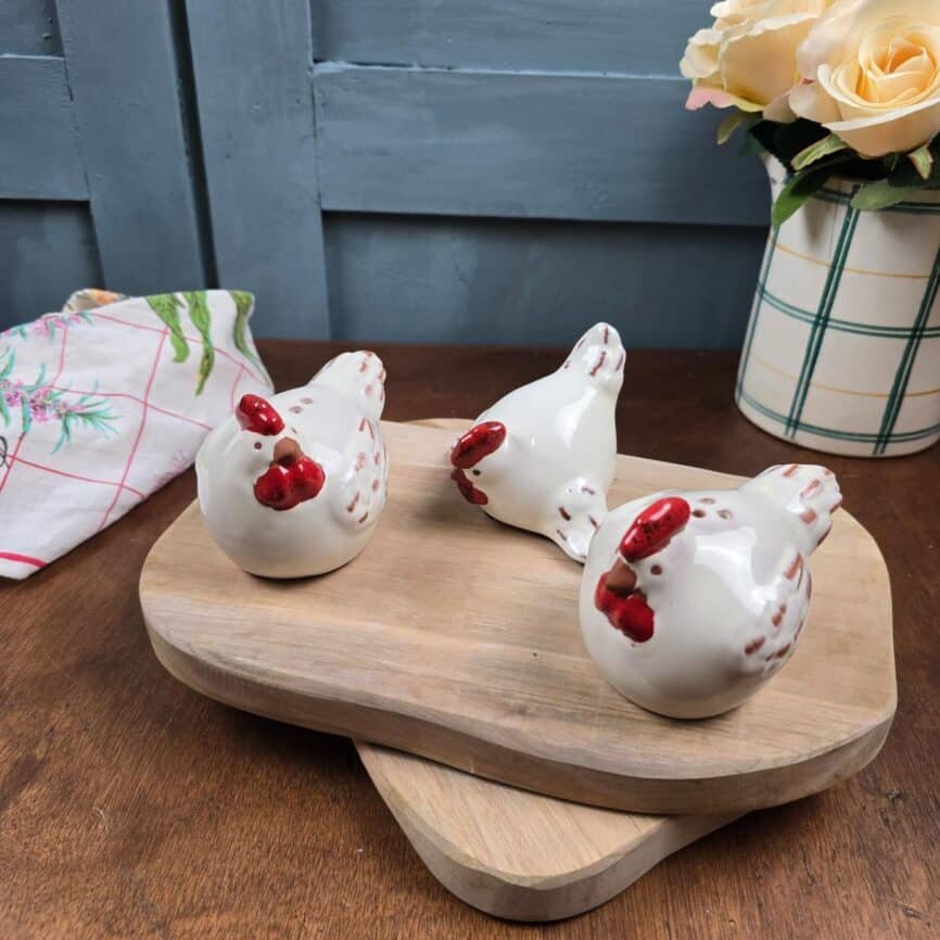 salière et poivrière avec statuette en forme de poule, Athezza
