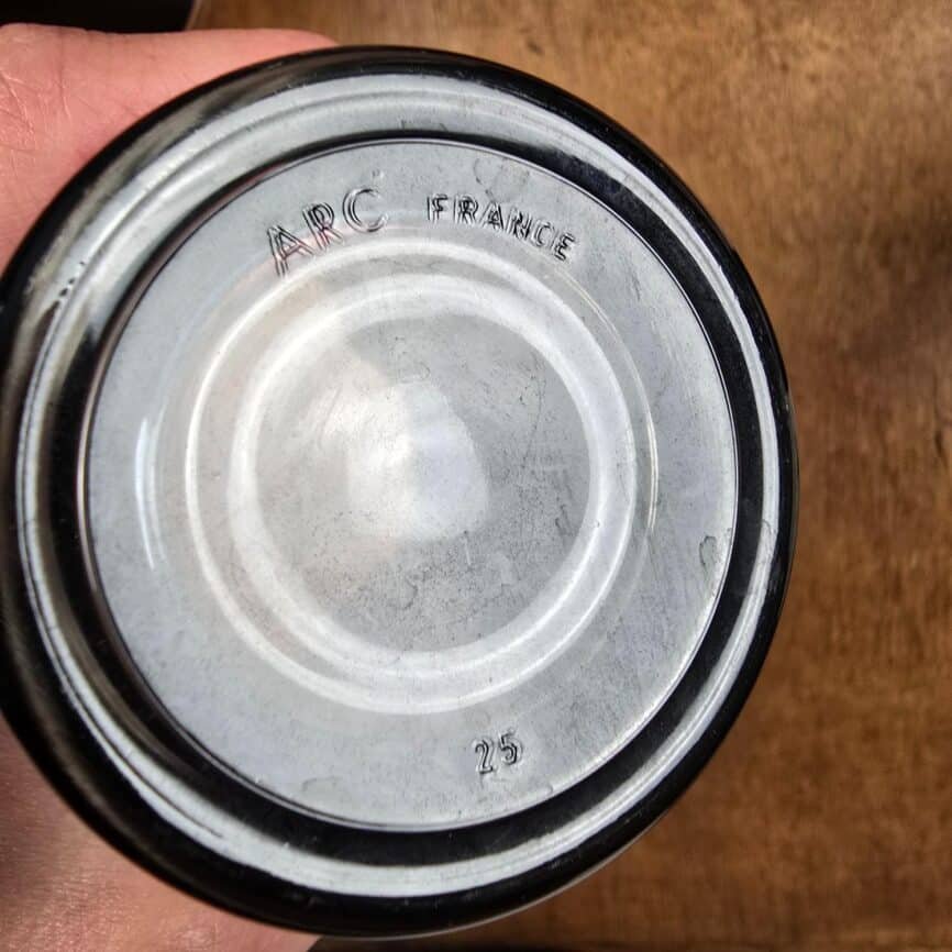 verre passoa arc france vintage cocktail palmier bar vue de dessous montrant l'estampille ARC France