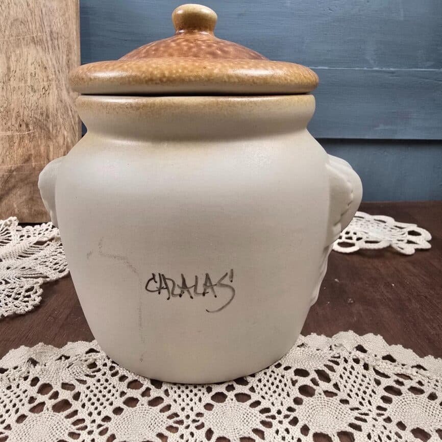 Bonbonnière artisanale vintage Cazalas GET Bagnères 1983 – Décor montagne vue de dos