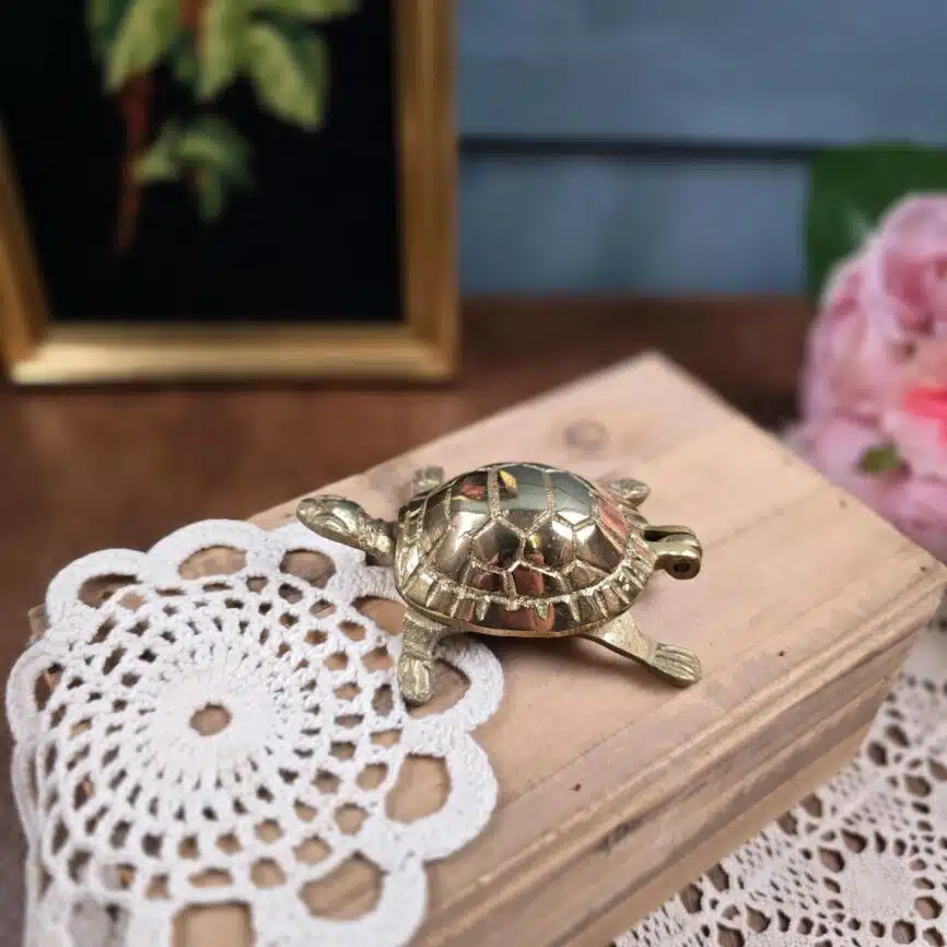 Boîte tortue en laiton – Petite boîte à bijoux ou boîte à secrets ambiance vintage