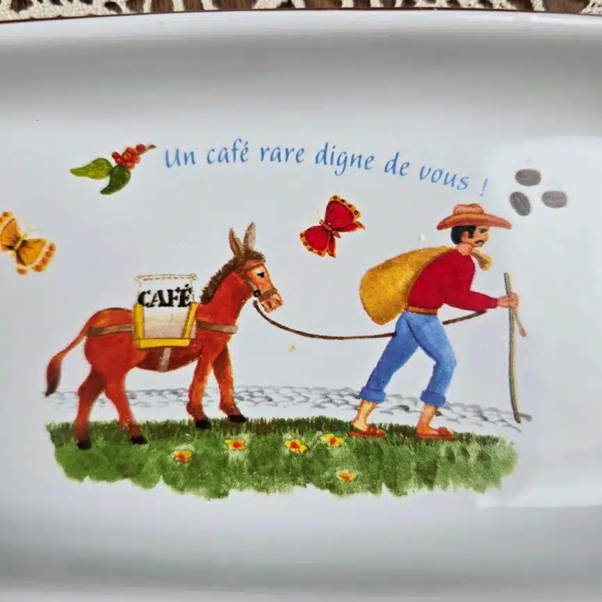 Lot de 2 ramequins ou vide poche « Un café rare digne de vous ! » vue rapprochée de l'illustration