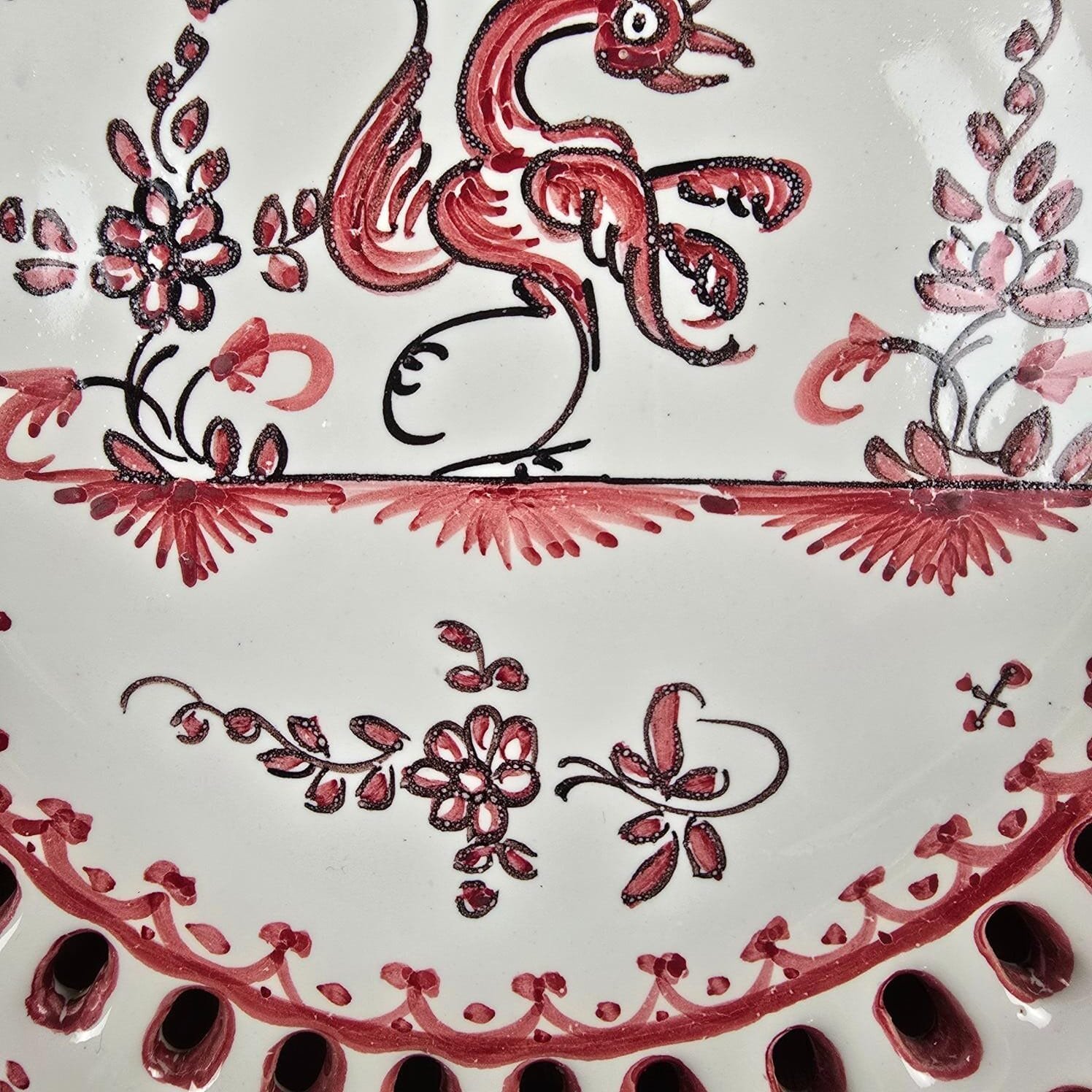assiette martres tolosa coq rouge fait main artisan vintage