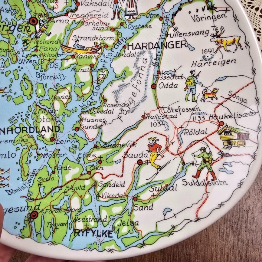 assiette norvege stavangerflint hardanger carte illustree vintage frislie