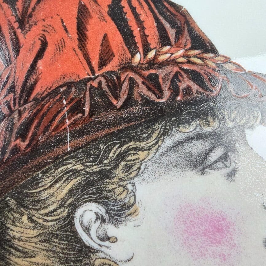 assiette porcelaine paris elegante chapeau mode vintage