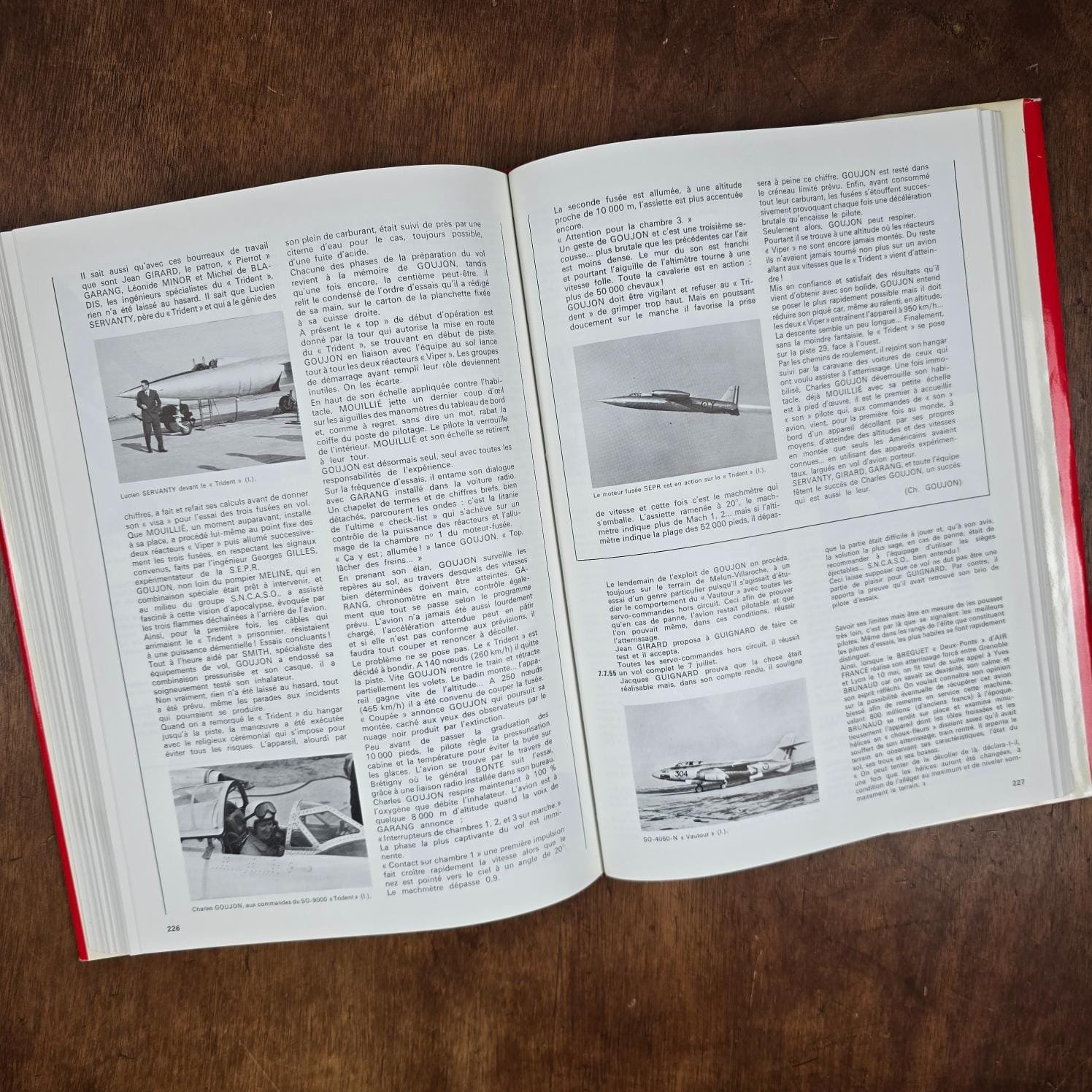 Histoire de l’aéronautique française 1940-1960, exemple de pages intérieures du livre