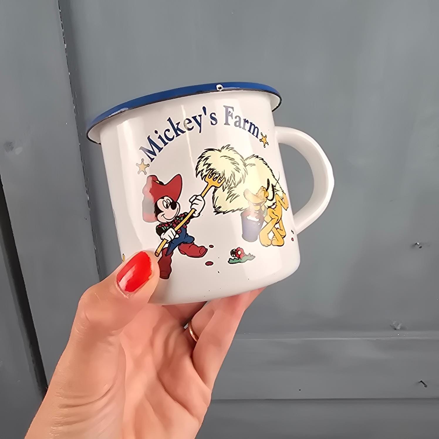 mug emaille vintage mickey farm disneyland vintage collector