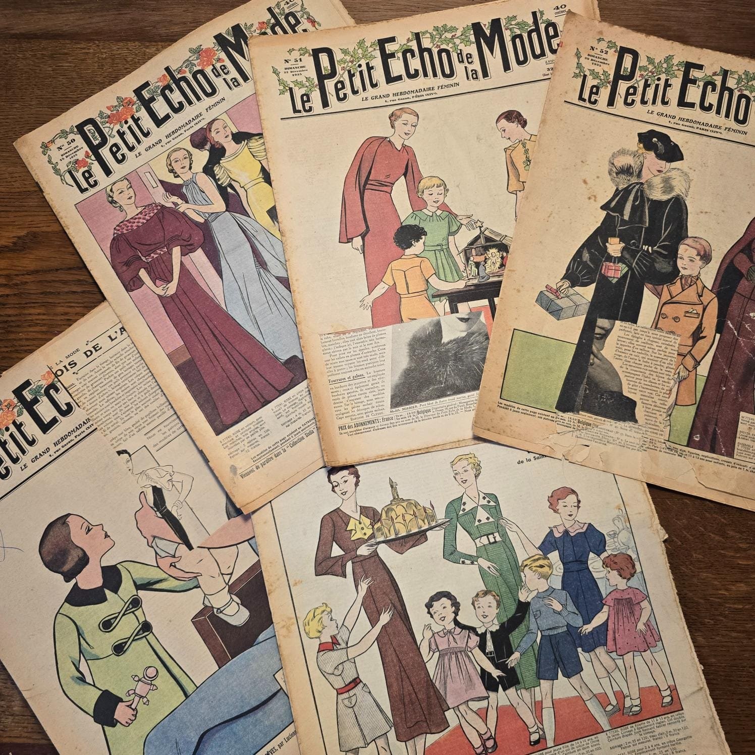 Lot de 13 « Le Petit Écho de la Mode », 1935, magazine illustrés et colorés