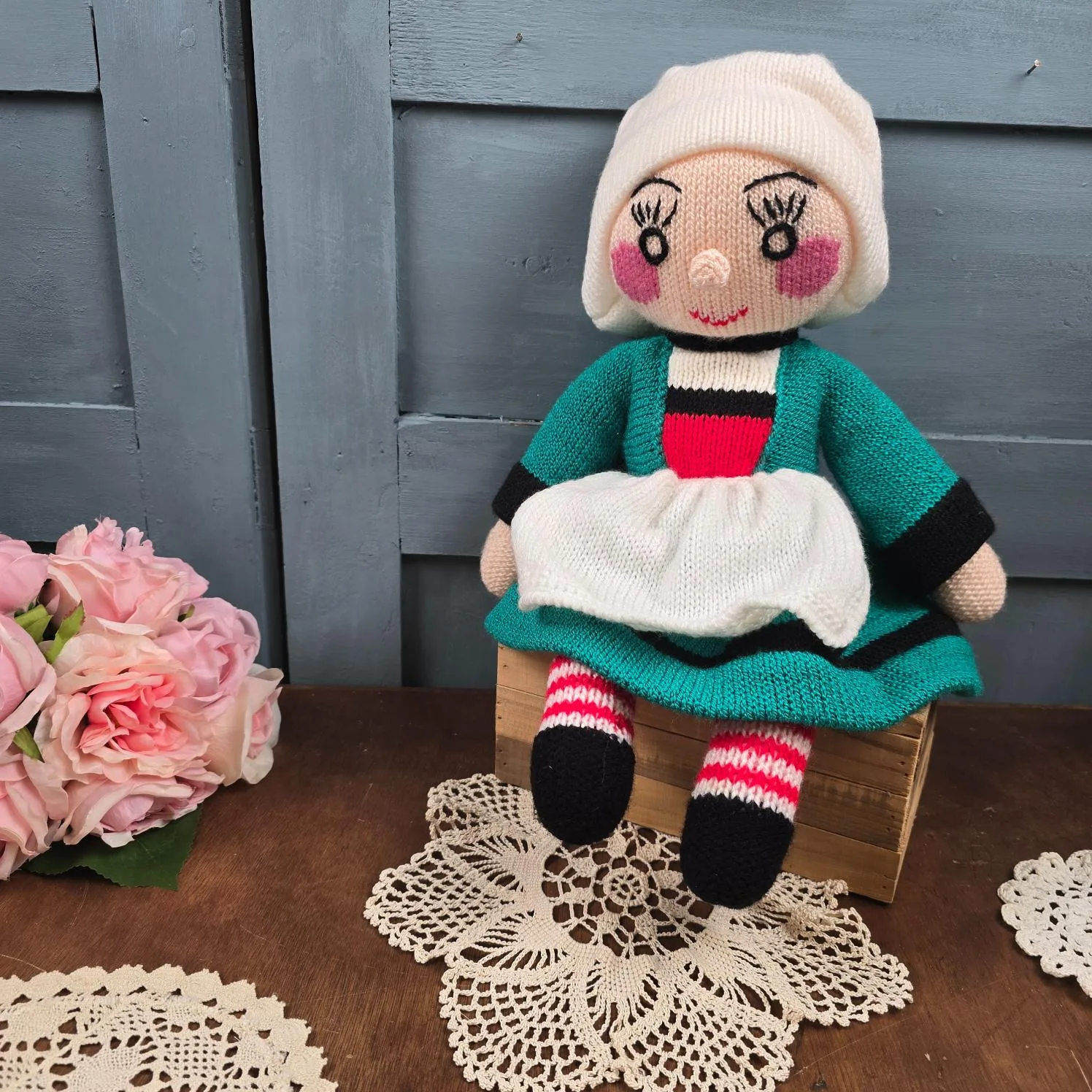 poupee becassine vintage fait main laine
