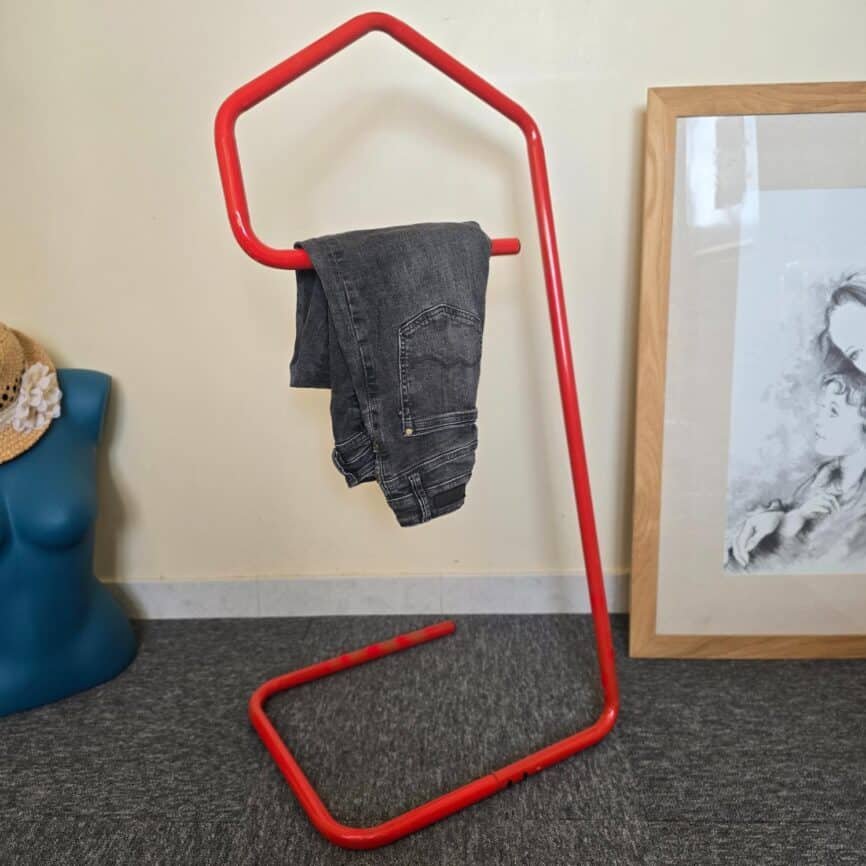 valet ikea niels gammelgaard designer metal rouge annees