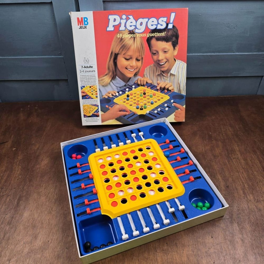 Jeu pieges mb vintage tactique vintage