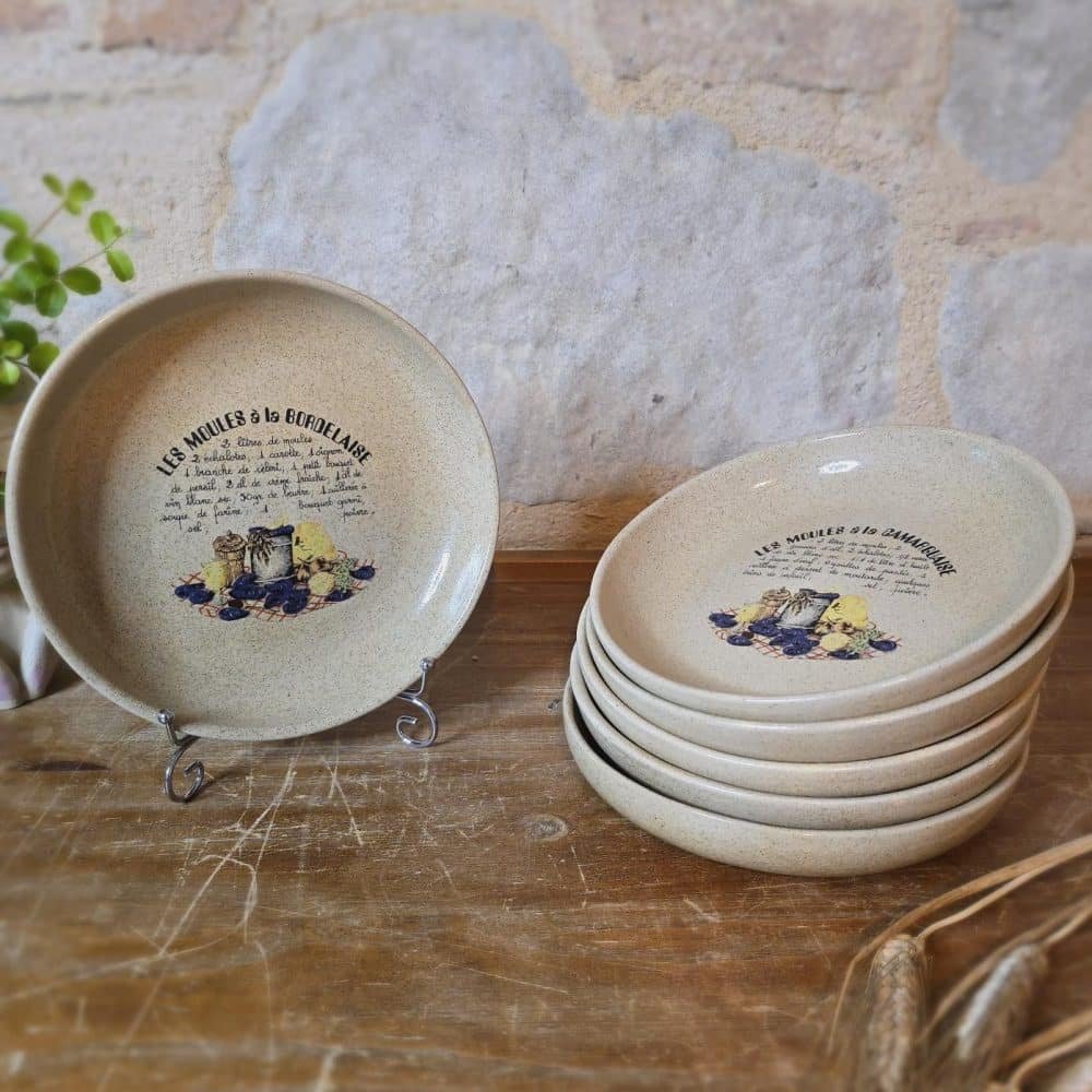 Lot de 6 assiettes creuses à moules, recettes régionales illustrées – vue d’ensemble