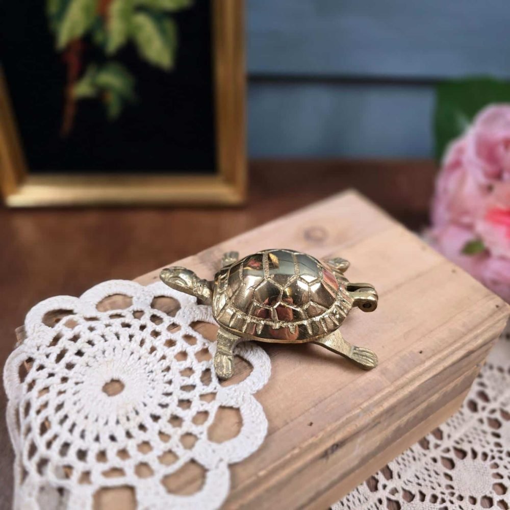 Boîte tortue en laiton – Petite boîte à bijoux ou boîte à secrets ambiance vintage