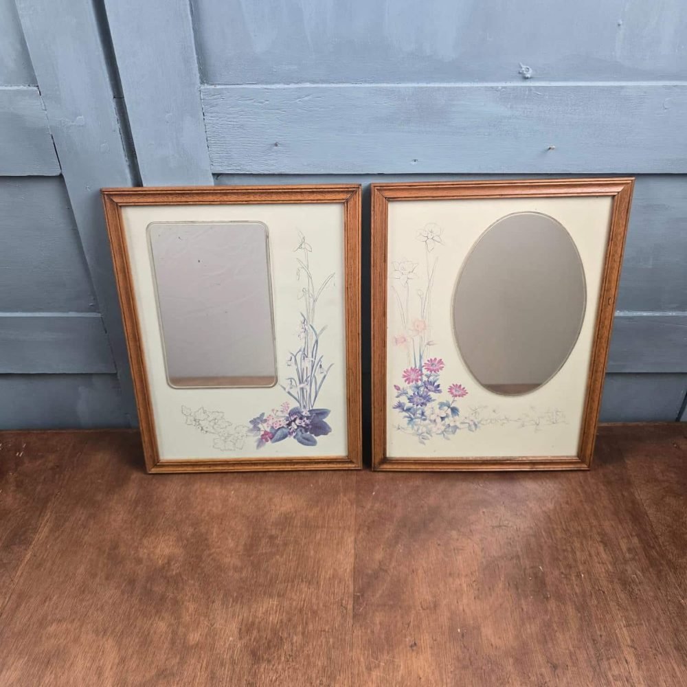 Lot de 2 miroirs vintage fleuris – Cadres bois – Hong Kong années 70