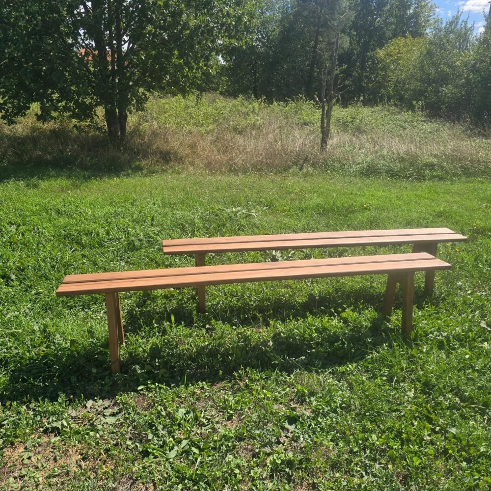 Paire de bancs de ferme en bois massif, 2 mètres, cadre verdoyant