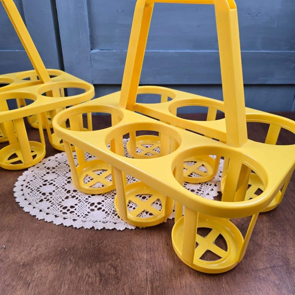 Porte-bouteilles vintage jaune LEGA Made in Italy, ambiance vintage