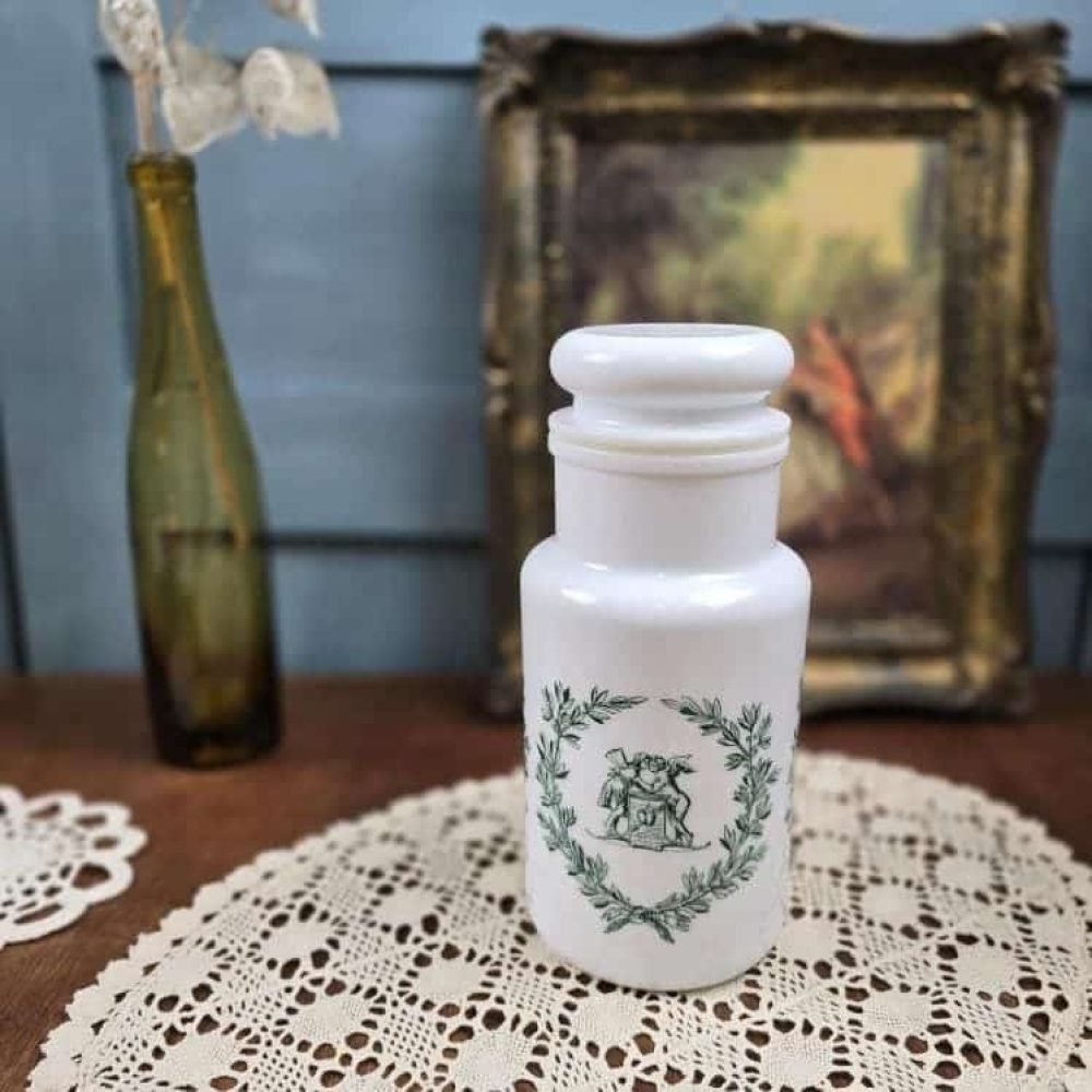 Pot apothicaire verre opale italien décor vert style ancien