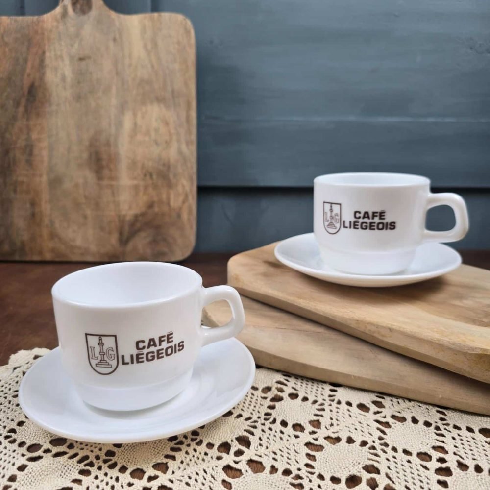Lot de 2 tasses Café Liégeois Arcopal France Restaurant, ambiance vintage